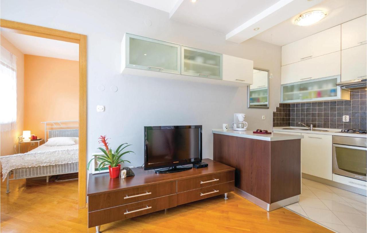 1 Bedroom Amazing Apartment In Ριέκα Εξωτερικό φωτογραφία